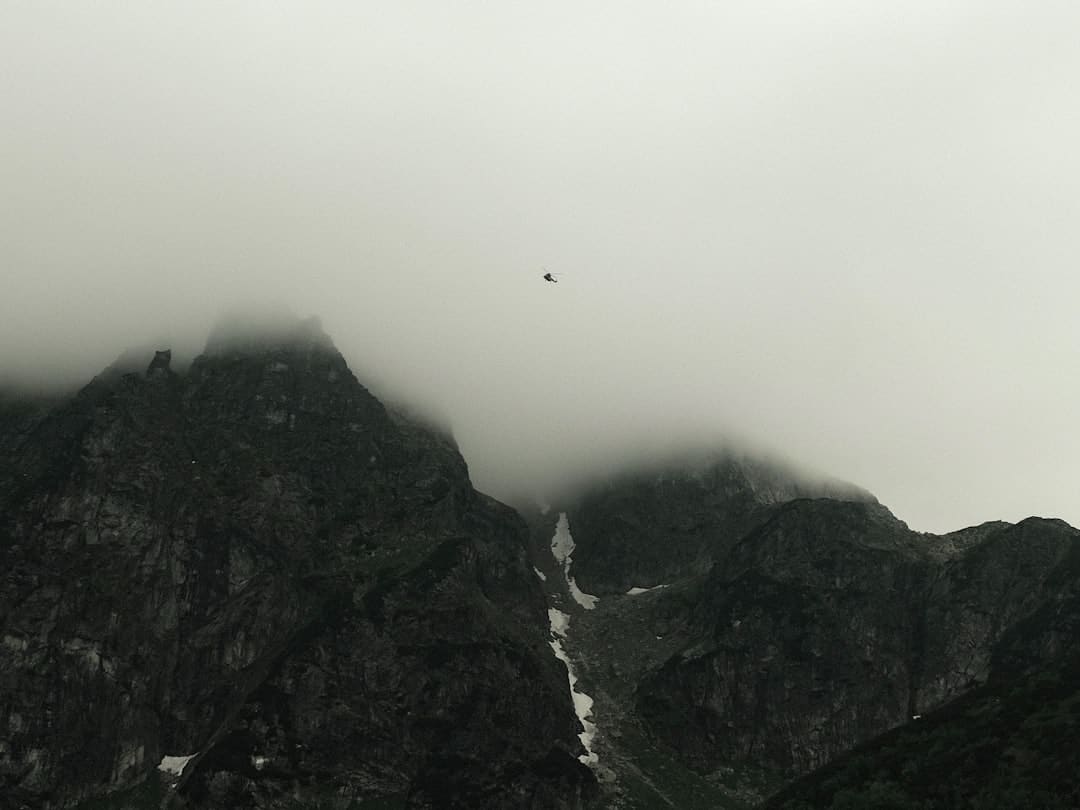 阅兵飞机的“心脏”：深度拆解国产航空发动机的制造难点